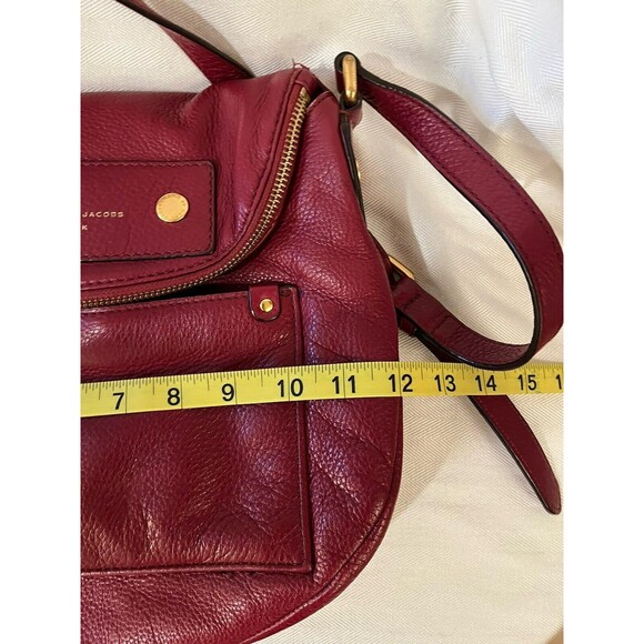 Marc‎ by Marc Jacobs Beautiful Burgundy Leather Hobo Shoulder Crossbody Bag - Picture 11 of 11